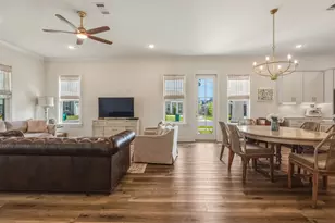 401 Sweetgrass Ln, Niceville, FL 32578 - Photo 10