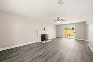 801 Forest Cove Ct, Mary Esther, FL 32569 - Photo 12