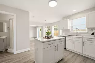 801 Forest Cove Ct, Mary Esther, FL 32569 - Photo 6