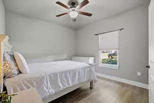 8282 Calle Mio St, Navarre, FL 32566 - Photo 26