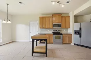 2273 Lewis St, Crestview, FL 32536 - Photo 10