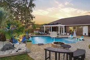 1952 Coral St, Navarre, FL 32566 - Photo 4
