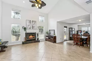 200 Brook Ct, Niceville, FL 32578 - Photo 10