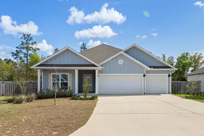 123 Hobson Avenue, Crestview, FL 32539 - Photo 1