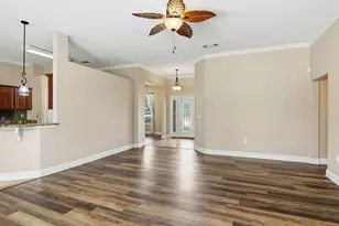 2404 Tumbleweed Dr, Navarre, FL 32566 - Photo 10
