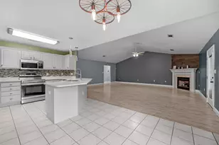 114 Conquest Ave, Crestview, FL 32536 - Photo 8