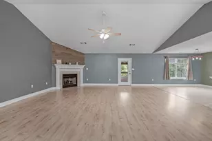 114 Conquest Ave, Crestview, FL 32536 - Photo 14