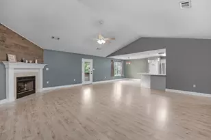 114 Conquest Ave, Crestview, FL 32536 - Photo 16