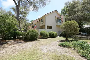 83 Marina Cove Dr, Niceville, FL 32578 - Photo 2