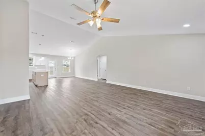 1689 Oak Drive, Gulf Breeze, FL 32563 - Photo 6