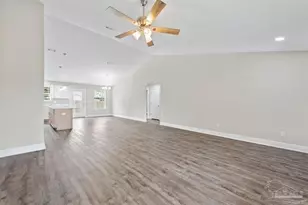 1689 Oak Dr, Gulf Breeze, FL 32563 - Photo 6