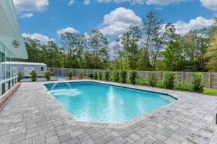 642 W Kilcullen Dr, Niceville, FL 32578 - Photo 2