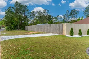 642 W Kilcullen Dr, Niceville, FL 32578 - Photo 44