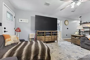 5529 Rainbow Ln, Crestview, FL 32539 - Photo 4