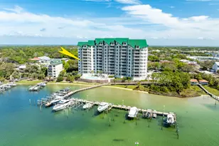 662 Harbor Blvd, Destin, FL 32541 - Photo 2