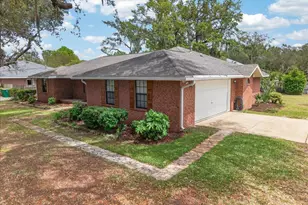 56 Warwick Dr, Shalimar, FL 32579 - Photo 2