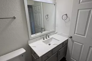 1014 Airport Rd, Destin, FL 32541 - Photo 16