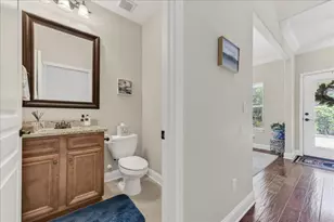 202 SE Alconese Ave, Fort Walton Beach, FL 32548 - Photo 26