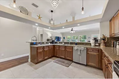 202 SE Alconese Avenue, Fort Walton Beach, FL 32548 - Photo 16