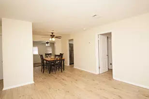 365 Argyle Ct, Mary Esther, FL 32569 - Photo 10
