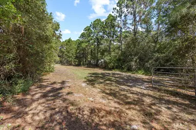 9251 Timber Lane, Navarre, FL 32566 - Photo 14