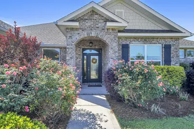487 Coastal Breeze Drive, Freeport, FL 32439 - Photo 2