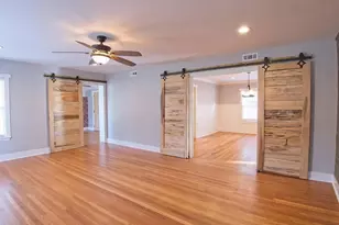 821 N Brett St, Crestview, FL 32536 - Photo 1