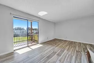 308 SW Miracle Strip Pkwy Pkwy, Fort Walton Beach, FL 32548 - Photo 16