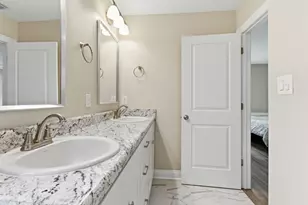 5624 Charter Cir, Gulf Breeze, FL 32563 - Photo 24