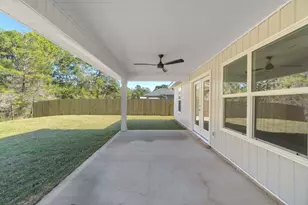 5624 Charter Cir, Gulf Breeze, FL 32563 - Photo 26