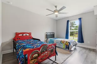 5624 Charter Cir, Gulf Breeze, FL 32563 - Photo 16