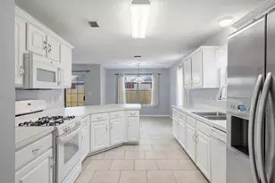 2196 Topaz Ct, Fort Walton Beach, FL 32547 - Photo 16