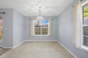 2196 Topaz Ct, Fort Walton Beach, FL 32547 - Photo 10