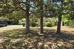 48 NE Ferry Rd, Fort Walton Beach, FL 32548 - Photo 1
