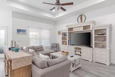 7053 Leisure Street, Navarre, FL 32566 - Photo 8
