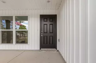 224 E Iris Ln, Defuniak Springs, FL 32433 - Photo 4