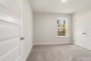 224 E Iris Ln, Defuniak Springs, FL 32433 - Photo 14