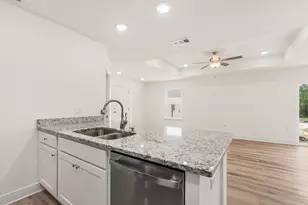 1671 Trout Dr, Defuniak Springs, FL 32433 - Photo 12