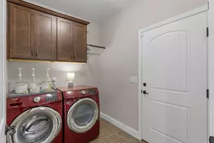 1560 Hickory St, Niceville, FL 32578 - Photo 22