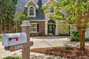 1004 Crooked Creek Cove, Niceville, FL 32578 - Photo 10
