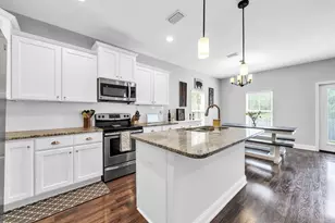 48 Avery Dr, Valparaiso, FL 32580 - Photo 10