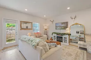 1010 McLaren Cir, Fort Walton Beach, FL 32547 - Photo 10