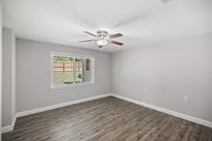 101 Dyer St, Niceville, FL 32578 - Photo 18