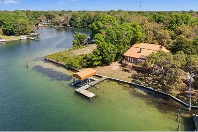 606 Pelham Road, Fort Walton Beach, FL 32547 - Photo 1