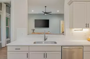 120 Lumen Loop, Freeport, FL 32439 - Photo 18