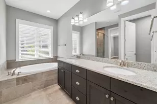 48 Oaktree Blvd, Freeport, FL 32439 - Photo 22