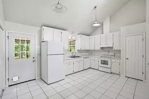 22 Mary's Ct, Defuniak Springs, FL 32433 - Photo 14