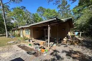 112 Pansy Ln, Defuniak Springs, FL 32433 - Photo 4