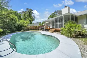 521 Maple Ave, Niceville, FL 32578 - Photo 34