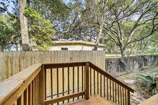 200 White St, Niceville, FL 32578 - Photo 10